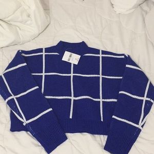 FOREVER 21 Mock neck squared sweatshirt